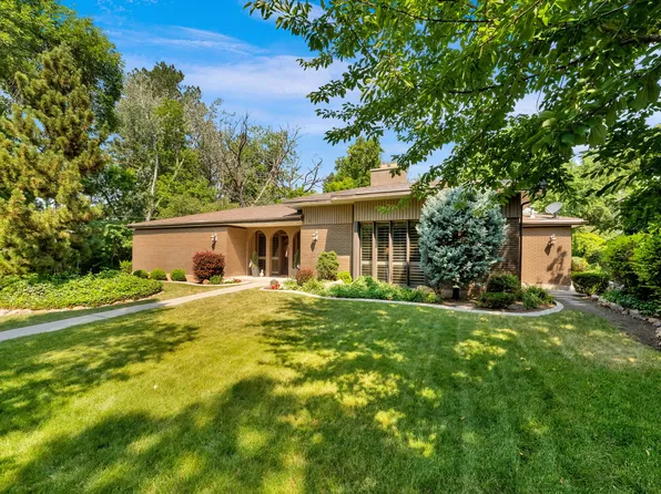 2801 E Valley View Ave, Holladay, UT 84117