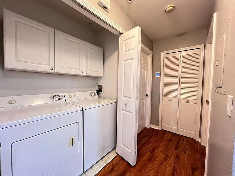 3433 Soho St #203 — Photo 18