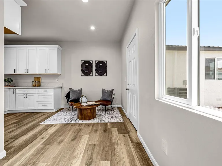 14431 Harvest Ave #A — Photo 2