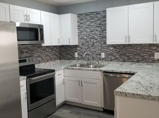706 N 4th St APT 3, Avondale, AZ 85323
