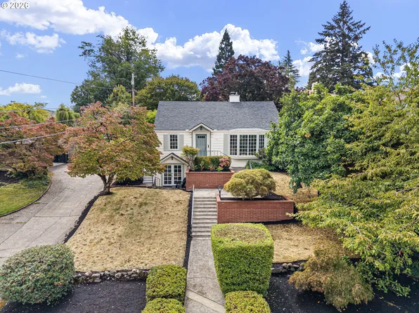 158 W 21st Ave, Eugene, OR 97405