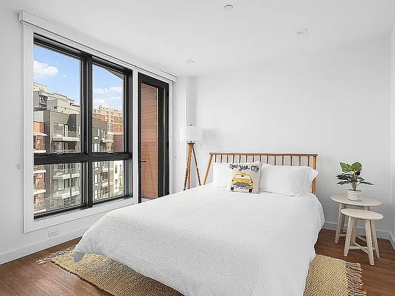 4th image of 27-04 Astoria Blvd #5A