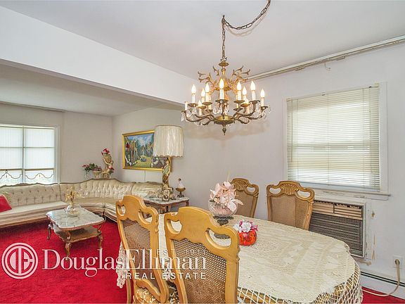 5th image of 682 Thrush Ave