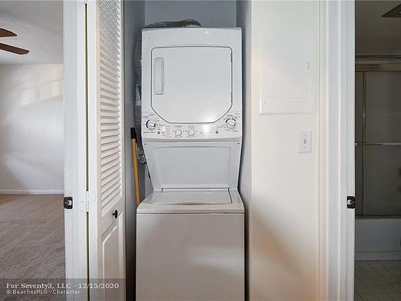 5th image of 3306 Aruba Way APT E3