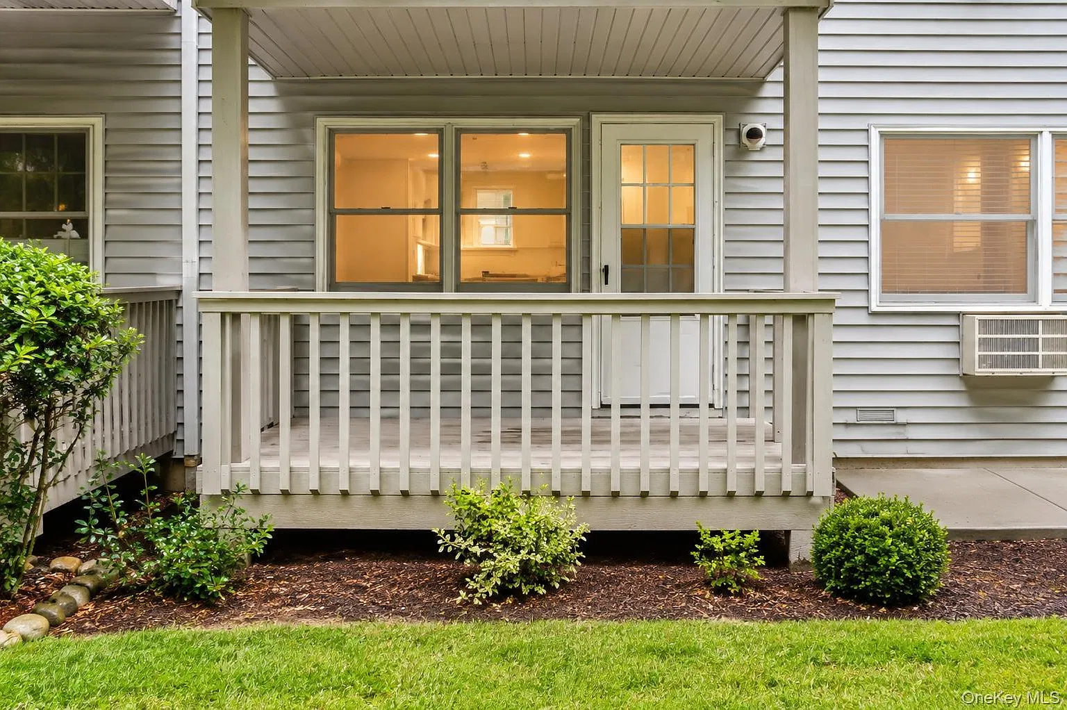 1 bed, 1.5 bath, 1014 sqft, $2,900 — Photo 3