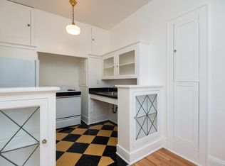 3562 SE Harrison St APT 1, Portland, OR 97214