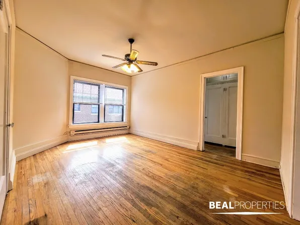 1317.5 Oak Ave #E3, Evanston, IL 60202