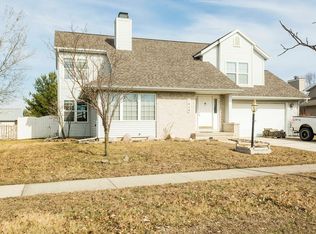 1806 Autumn Ridge Dr, Urbana, IL 61802