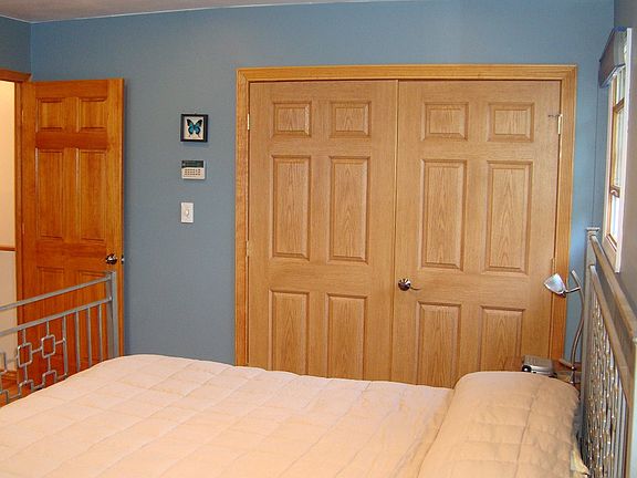 4th image of 459 Bellevue Ave