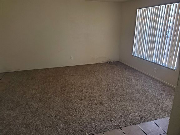 2nd image of 1120 E Pueblo Dr