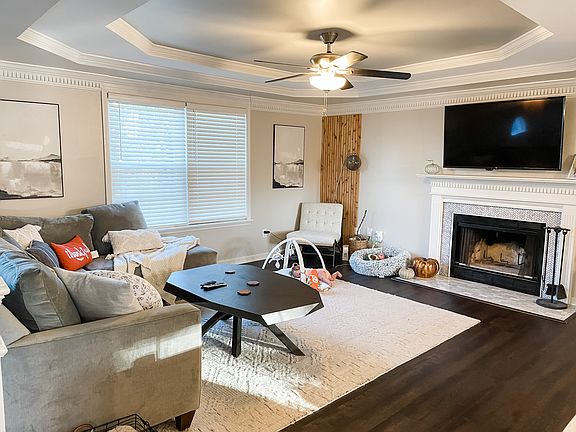 2nd image of 10726 Hickory Cove Ct