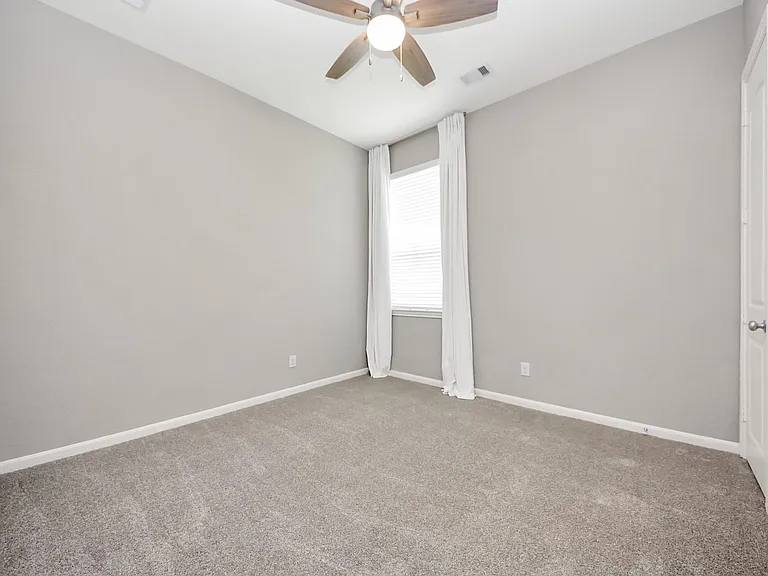 2547 Granberry Point — Photo 24