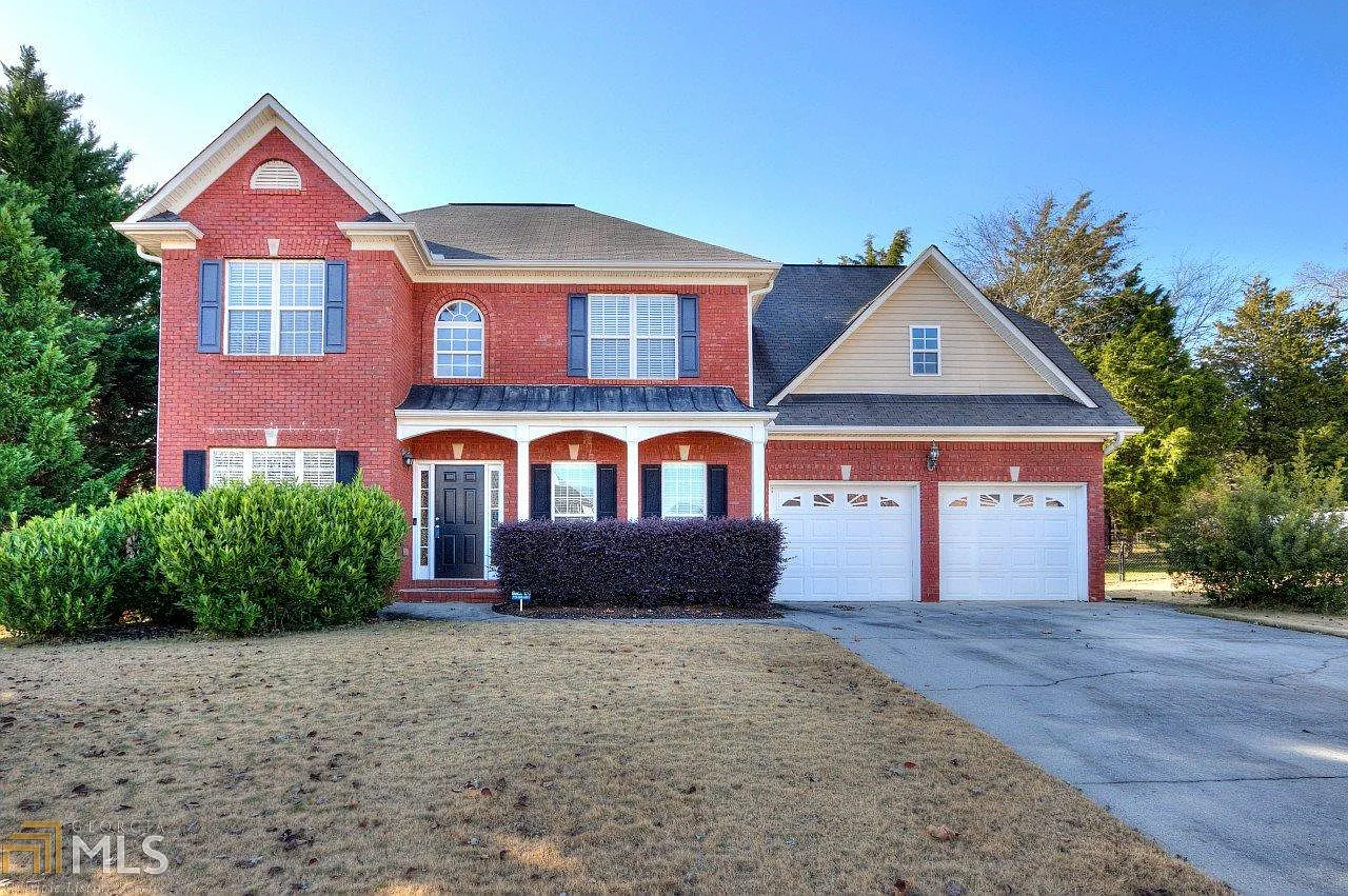 70 Planters Dr photo 1