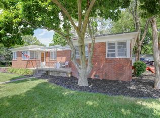 404 S Edwin St, Champaign, IL 61821