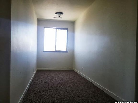 4th image of 245 E Appaloosa Way