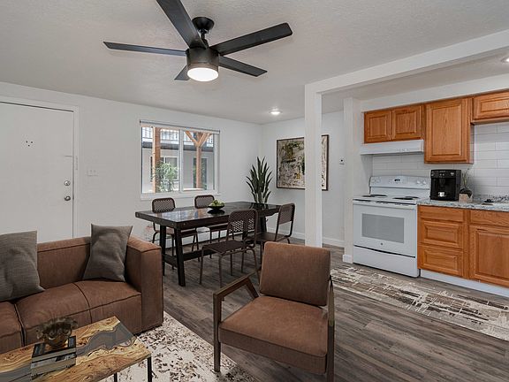 4th image of 1330 W Mississippi Ave #1380-103