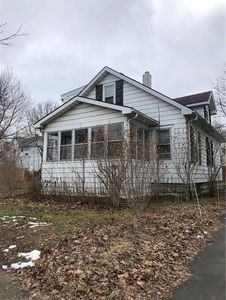 31 Leroy St, Rochester, NY, 14612