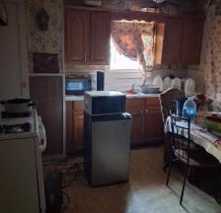 3rd image of 1921 S 22nd St