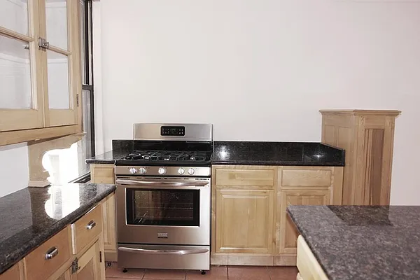 Rented by Corcoran | media 22