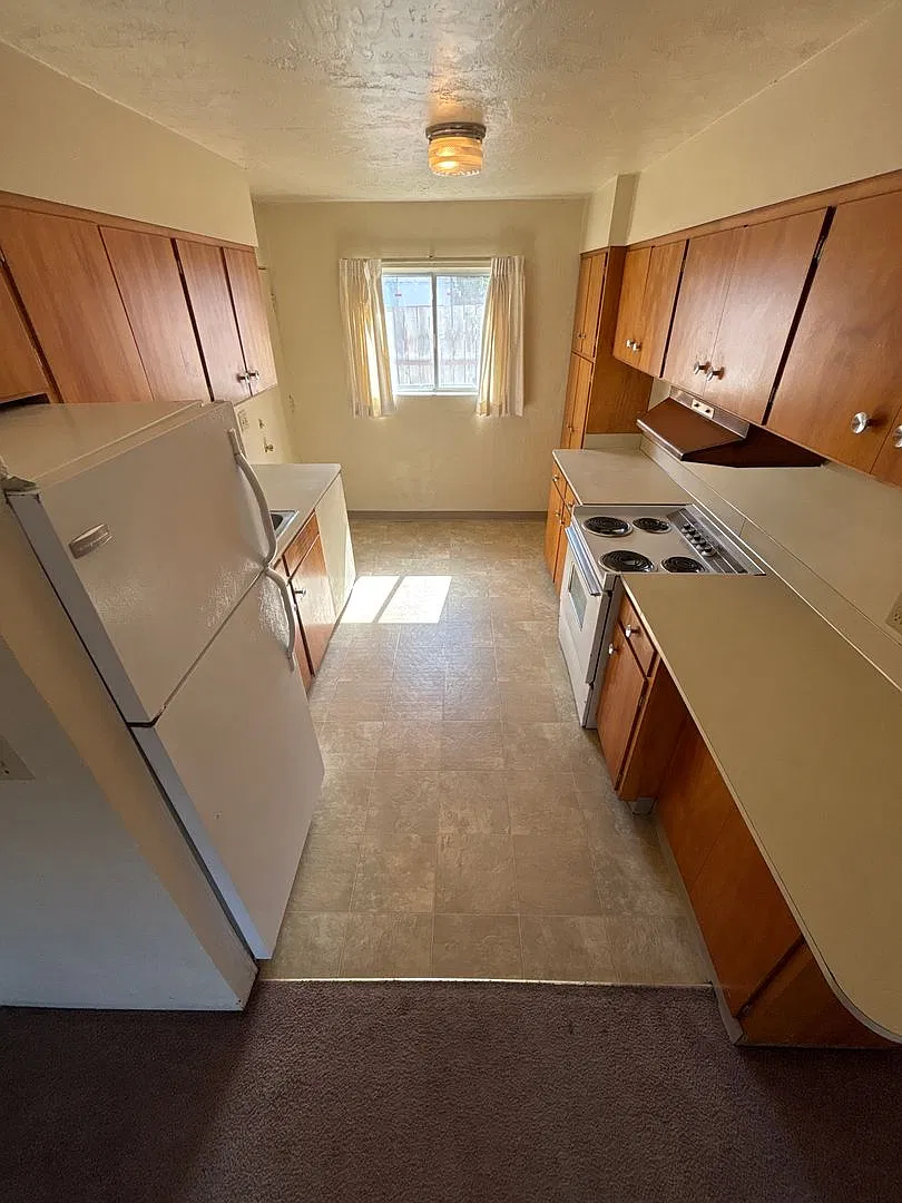 purvis06 1647 Mill St — Photo 3