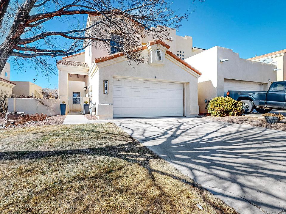 1st image of 3233 Renaissance Dr SE