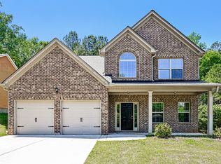 11040 Southwood Dr, Hampton, GA 30228