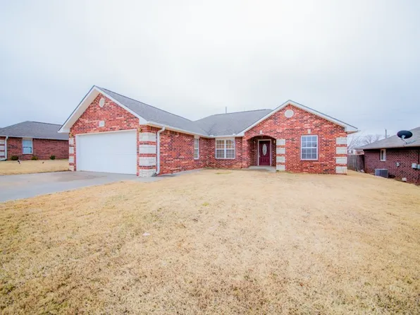 913 E Emma Ln, Stillwater, OK 74075