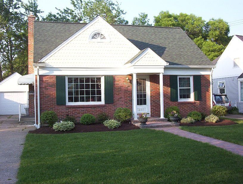 1st image of 277 E Prospect Ave