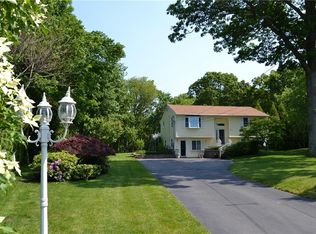 127 Scituate Ave, Johnston, RI 02919
