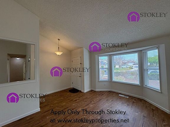 3rd image of 2916 Harris Dr
