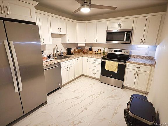 5th image of 685 Success Ave Unit 7