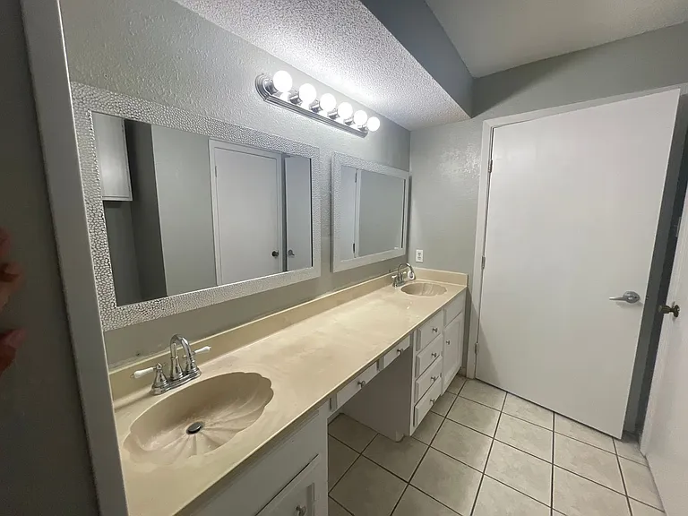 4625 Vail St — Photo 14