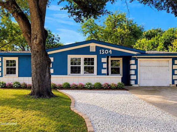 1304 E Lovers Ln, Arlington, TX 76010