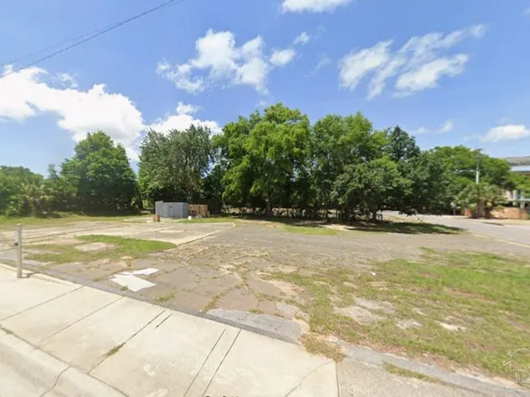 1900 W Cervantes St, Pensacola, FL 32501