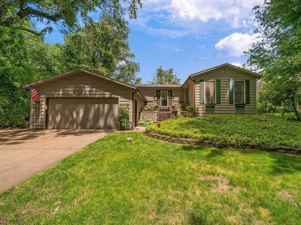 21485 Wallen Dr, South Bend, IN 46628