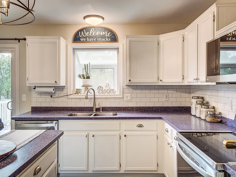15744 Beau Ridge Dr — Photo 16
