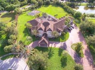 4729 Rue Bordeaux, Lutz, FL 33558