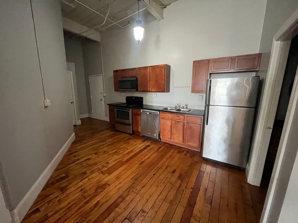 212 Dartmouth St Unit 4