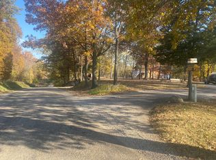 884 County Road 1575e, Greenup, IL 62428