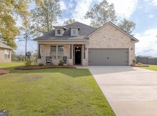 204 Silverside Dr, Perry, GA 31069