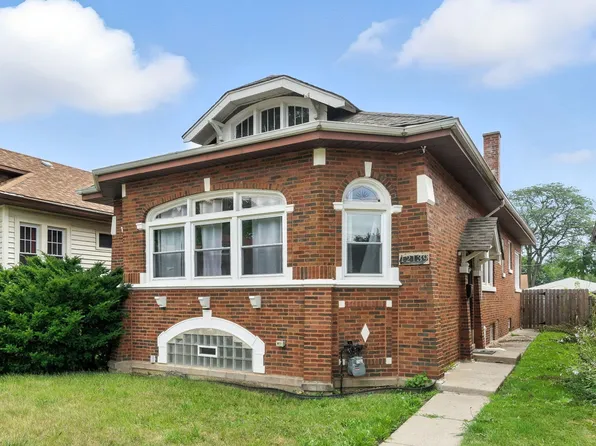 12139 S Yale Ave, Chicago, IL 60628