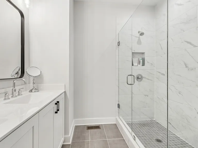 725 Perch Pl — Photo 6