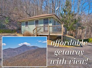 29 Cherokee Ln, Franklin, NC 28734