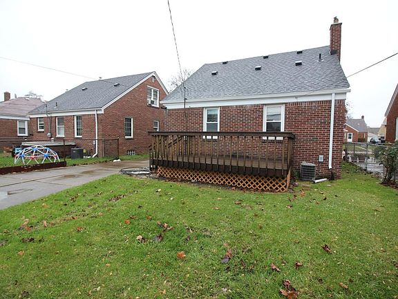 4th image of 15616 Anne Ave