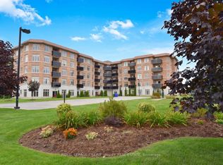 8111 Forest Glen Dr #430, Niagara Falls, ON L2H2Y7