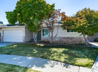 1053 E Sample Ave, Fresno, CA