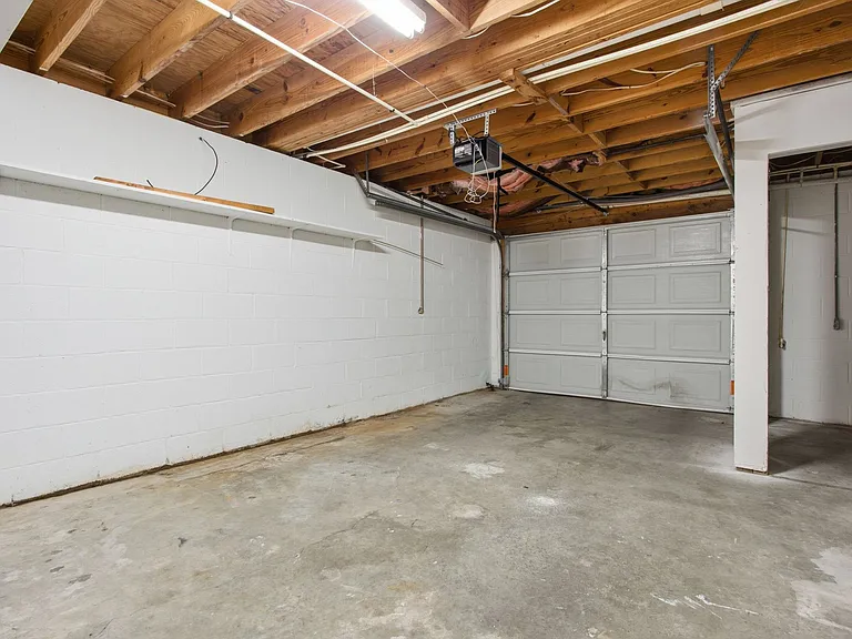 1022 Hillcrest Ave #1 — Photo 22