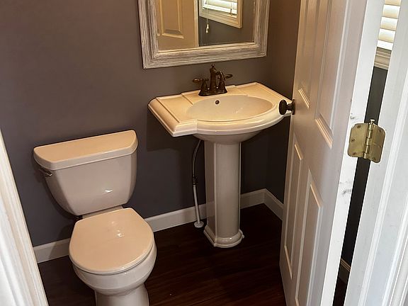 4th image of 3359 Warsaw Rd #3359