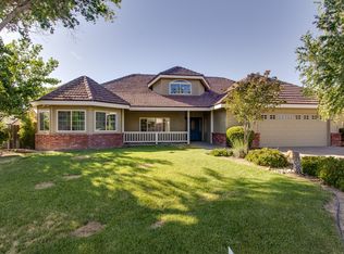 1543 Via Arroyo, Paso Robles, CA 93446