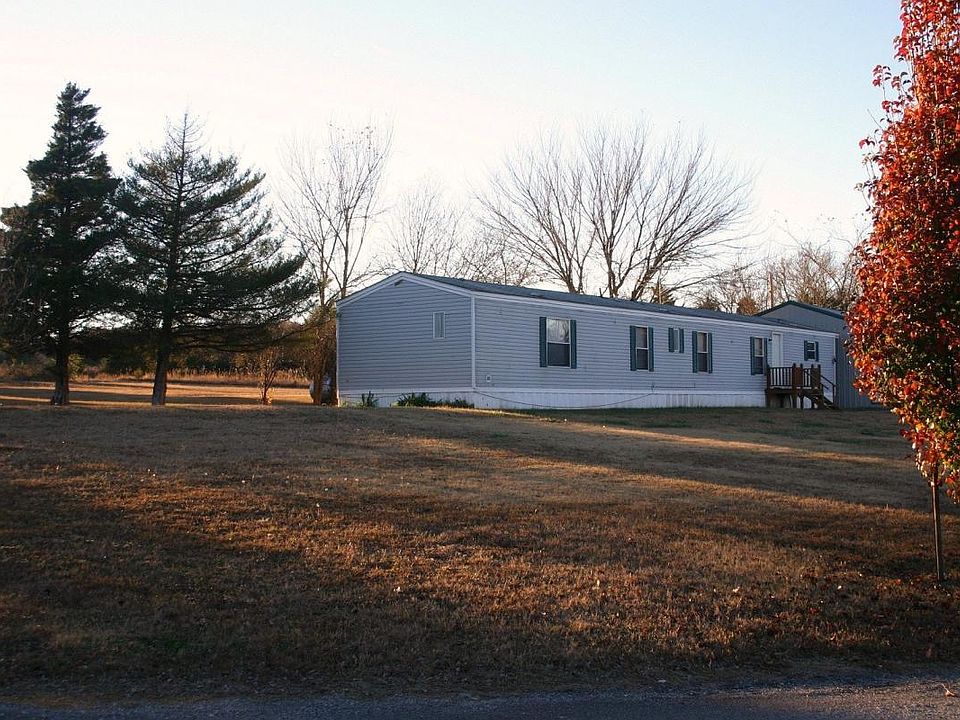2nd image of 18101 Chisholm
